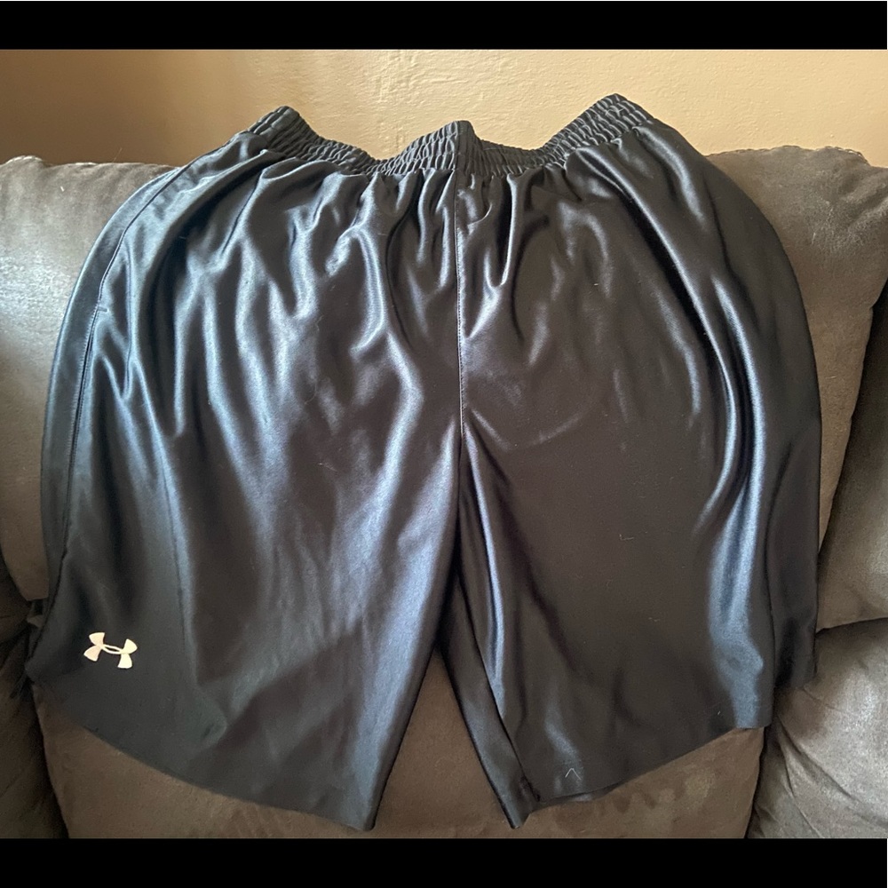 Under Armour Basketball Shorts Lot Sz L